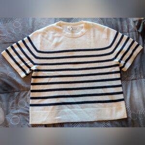 Banana Republic Short Sleeve Cashmere